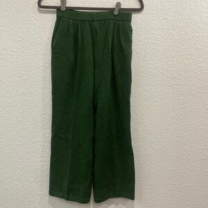 St. John Collection by Marie Gray Women's Green Straight Leg Knit Pants Size 6